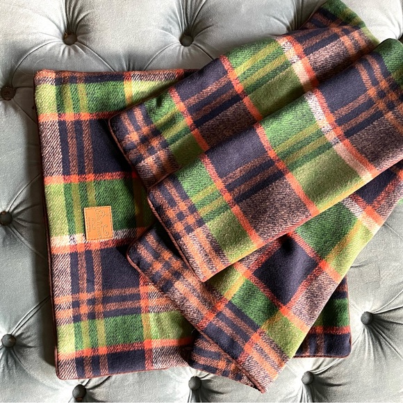 3 plaid pillow covers made in Ireland Gallen Celtic Weavers covers only 16x16 - Picture 4 of 5